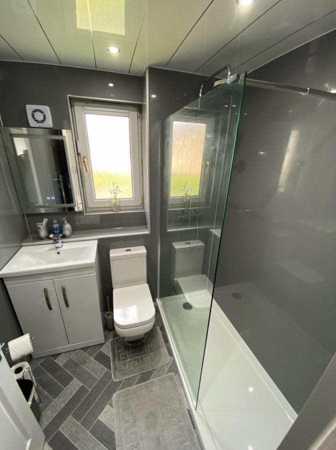 Prime Commuter Executive Apartment Dunfermline Eksteriør billede