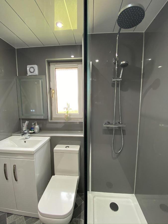 Prime Commuter Executive Apartment Dunfermline Eksteriør billede
